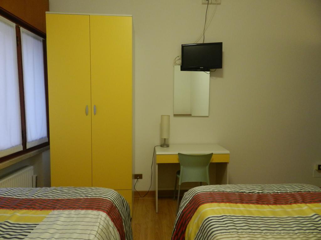 Locanda Trattoria Caffe Cavour Cittadella Ruang foto