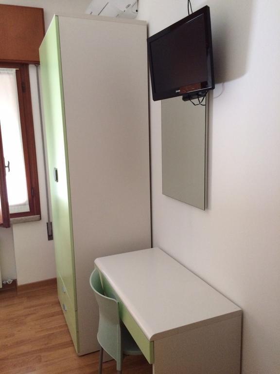 Locanda Trattoria Caffe Cavour Cittadella Ruang foto